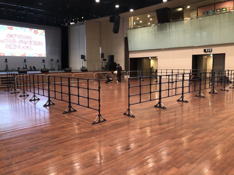 パイプフェンスをライブ会場にて使用